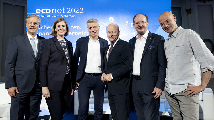 Klaus Scheitegel, Landesr&auml;tin Barbara Eibinger-Miedl, Gastgeber & Pr&auml;sident Dieter Kinzer, Christian Kehrer, Herbert Ritter und Roland Fink. (c) Kanizaj Marija